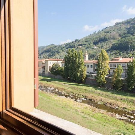 Palazzo Piazza Mazzini Hotel Pescia Ngoại thất bức ảnh
