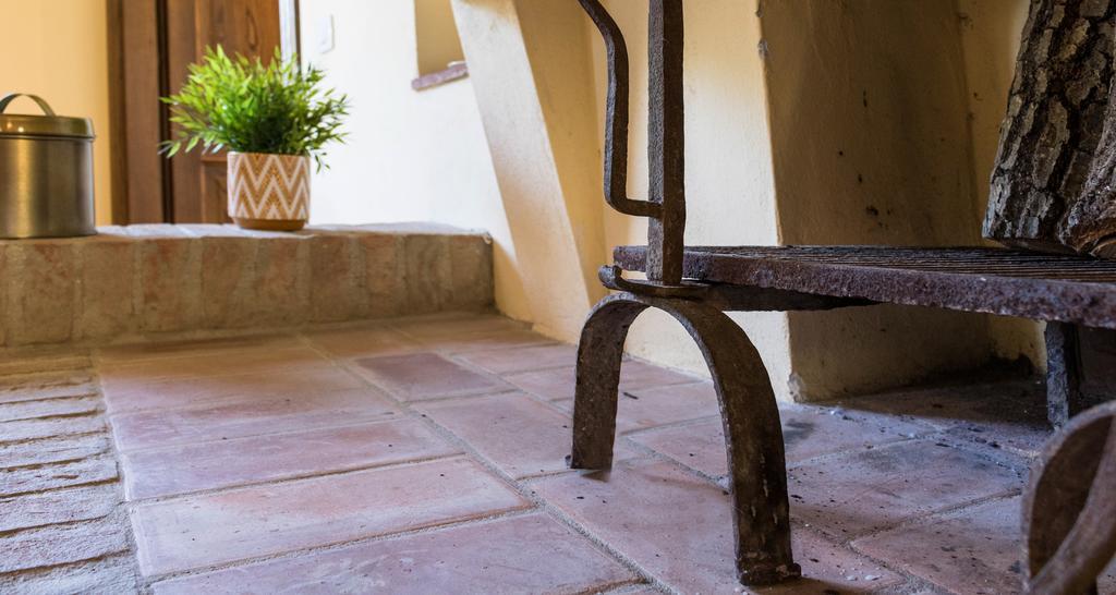 Palazzo Piazza Mazzini Hotel Pescia Ngoại thất bức ảnh