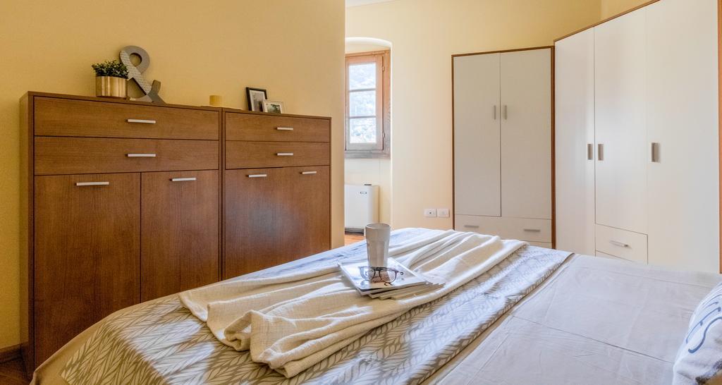 Palazzo Piazza Mazzini Hotel Pescia Ngoại thất bức ảnh