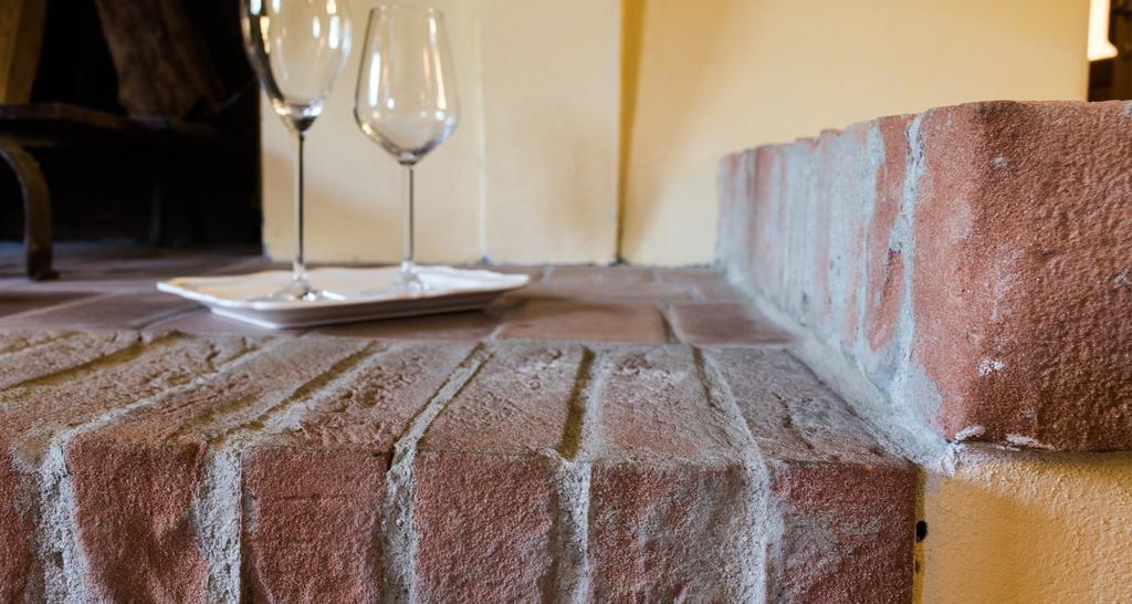 Palazzo Piazza Mazzini Hotel Pescia Ngoại thất bức ảnh